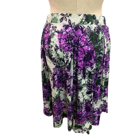 Small LulaRoe Madison Skirt Flare Pockets Green Purple - Picture 4 of 8